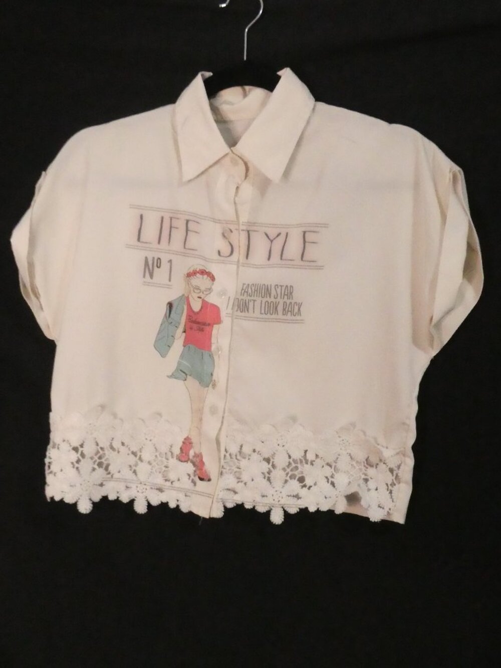 Vintage Style Cream Graphic Button Up Crop Top with Lace Hem - P2P 19" measured